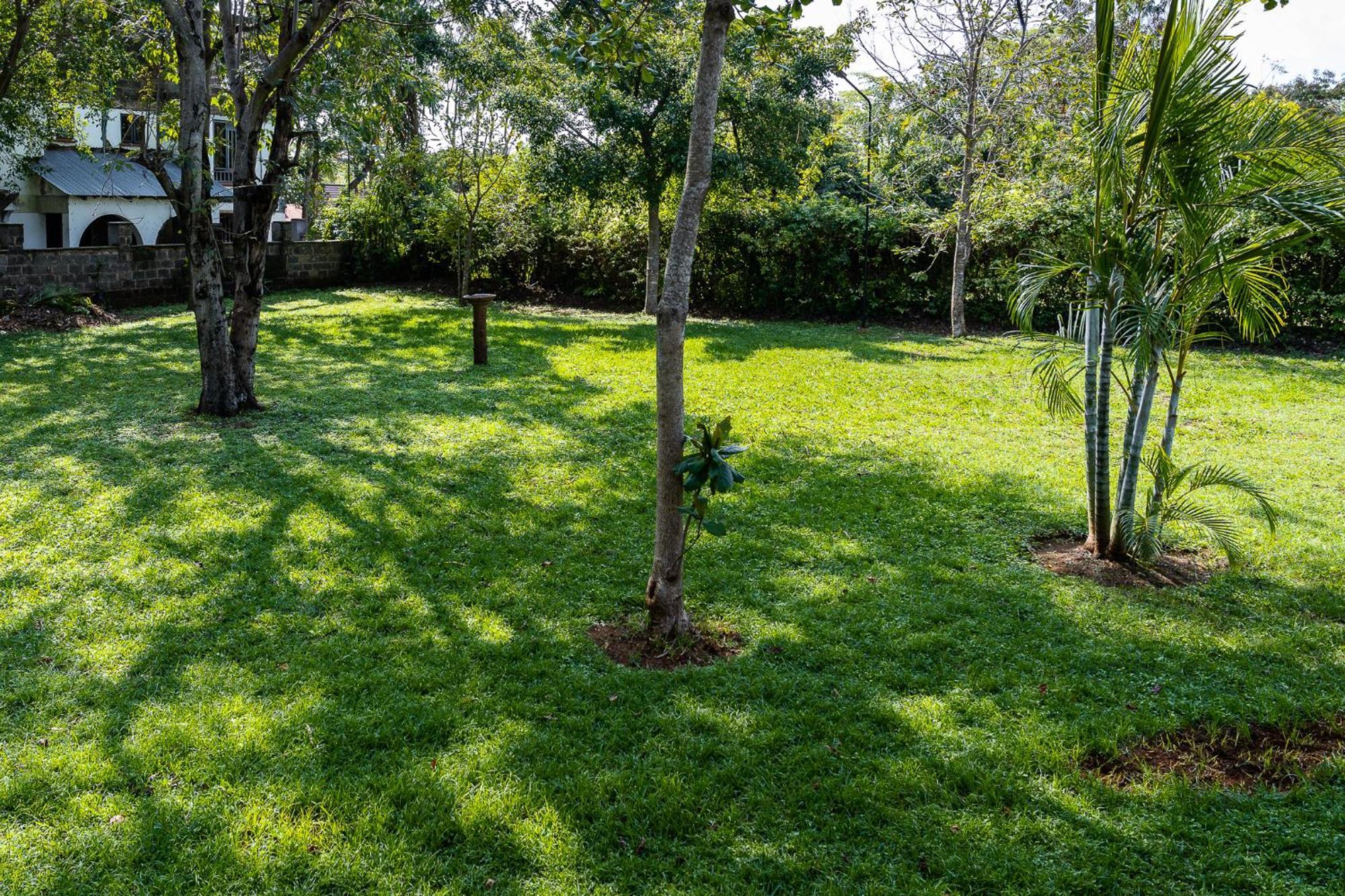 Harry'S Kisumu Oasis Aparthotel ภายนอก รูปภาพ