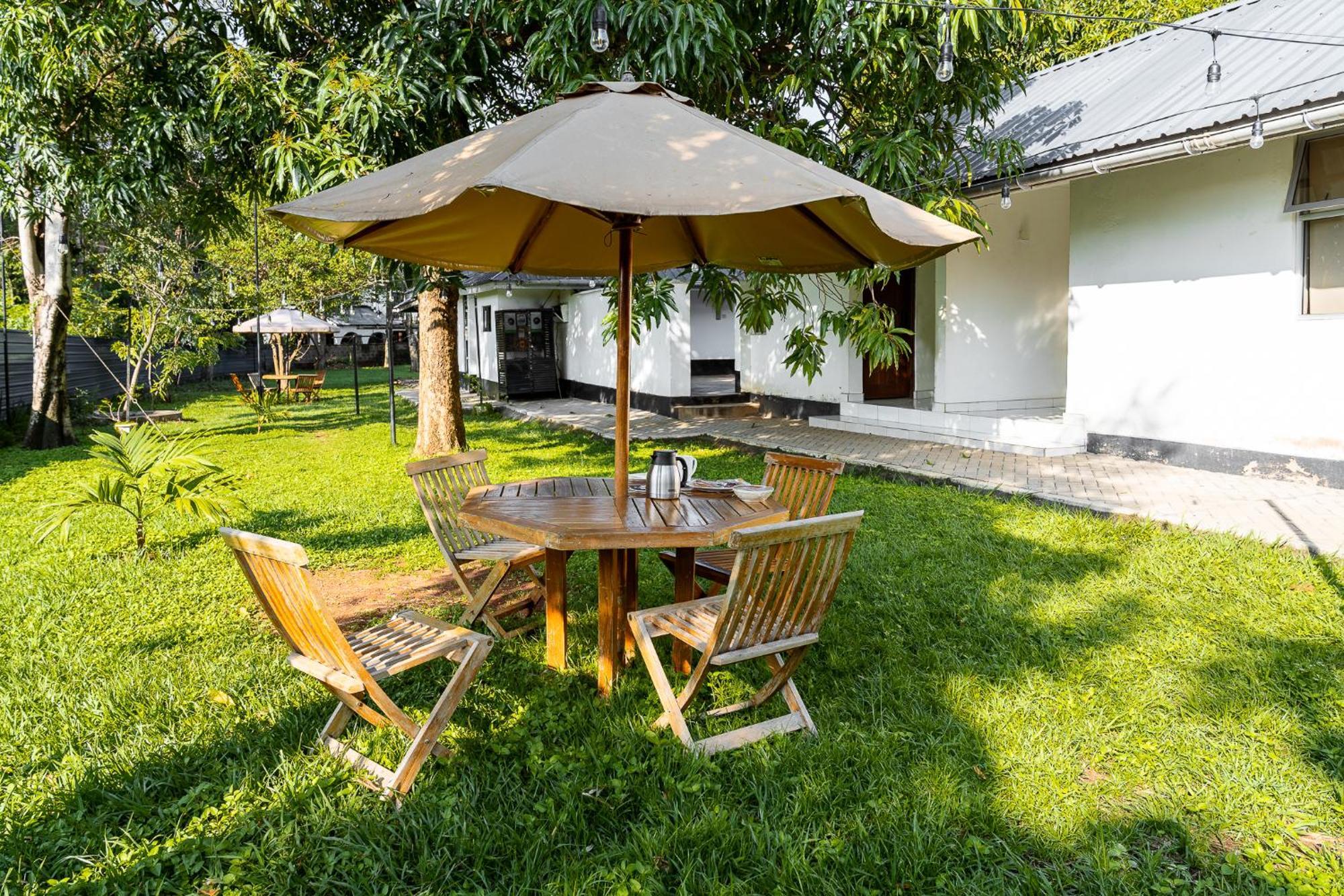 Harry'S Kisumu Oasis Aparthotel ภายนอก รูปภาพ