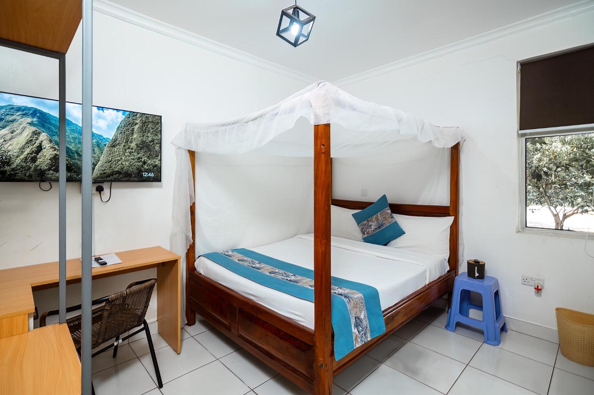 Harry'S Kisumu Oasis Aparthotel ภายนอก รูปภาพ