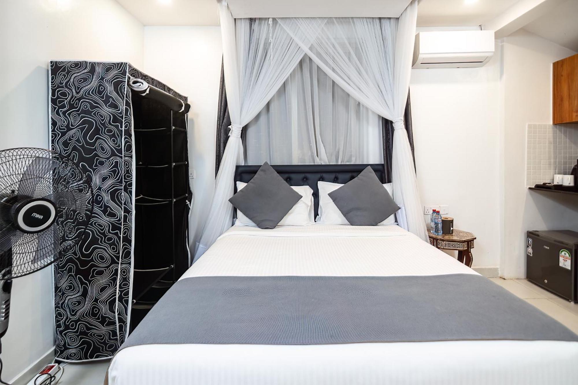 Harry'S Kisumu Oasis Aparthotel ภายนอก รูปภาพ