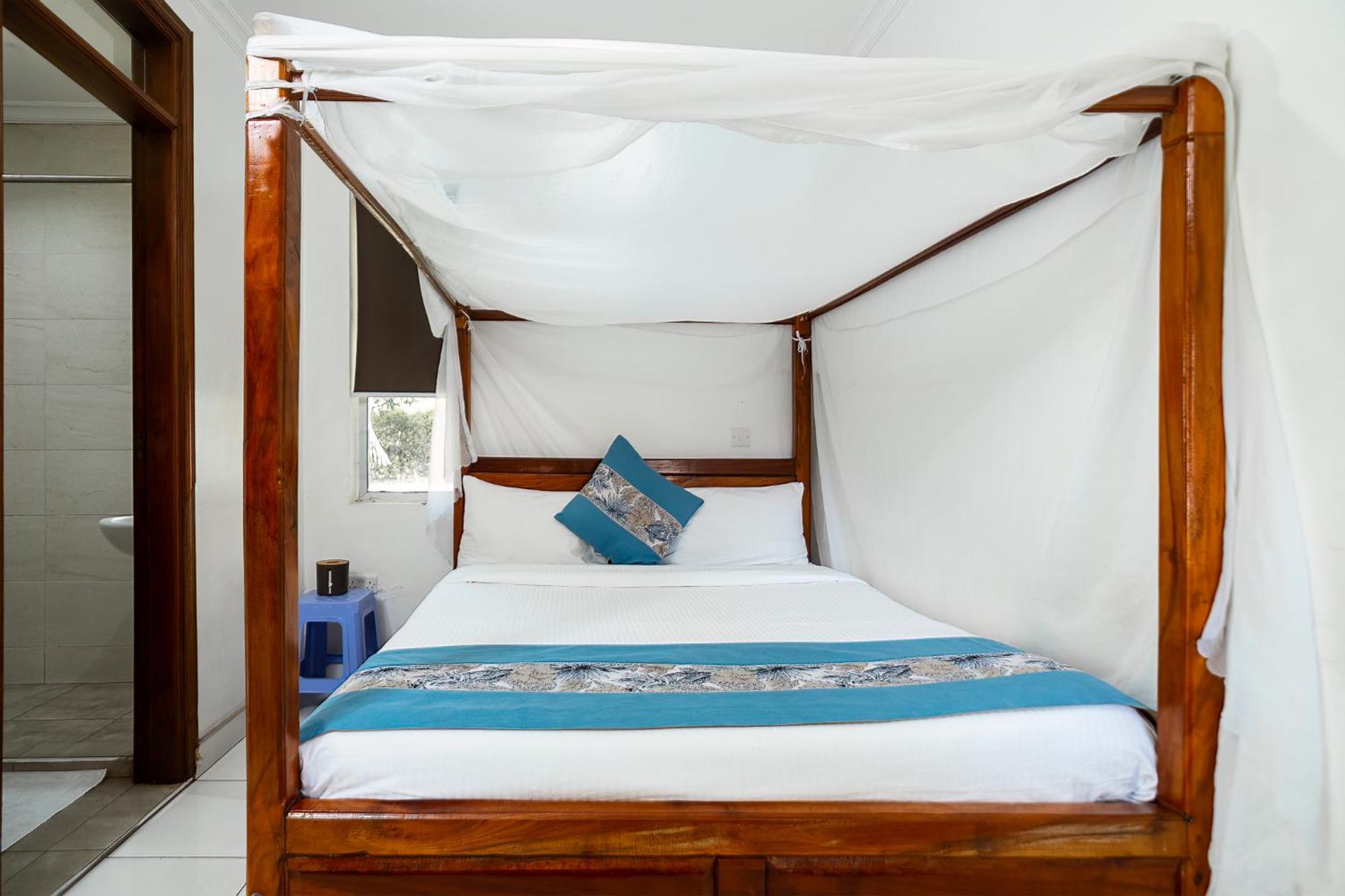 Harry'S Kisumu Oasis Aparthotel ภายนอก รูปภาพ
