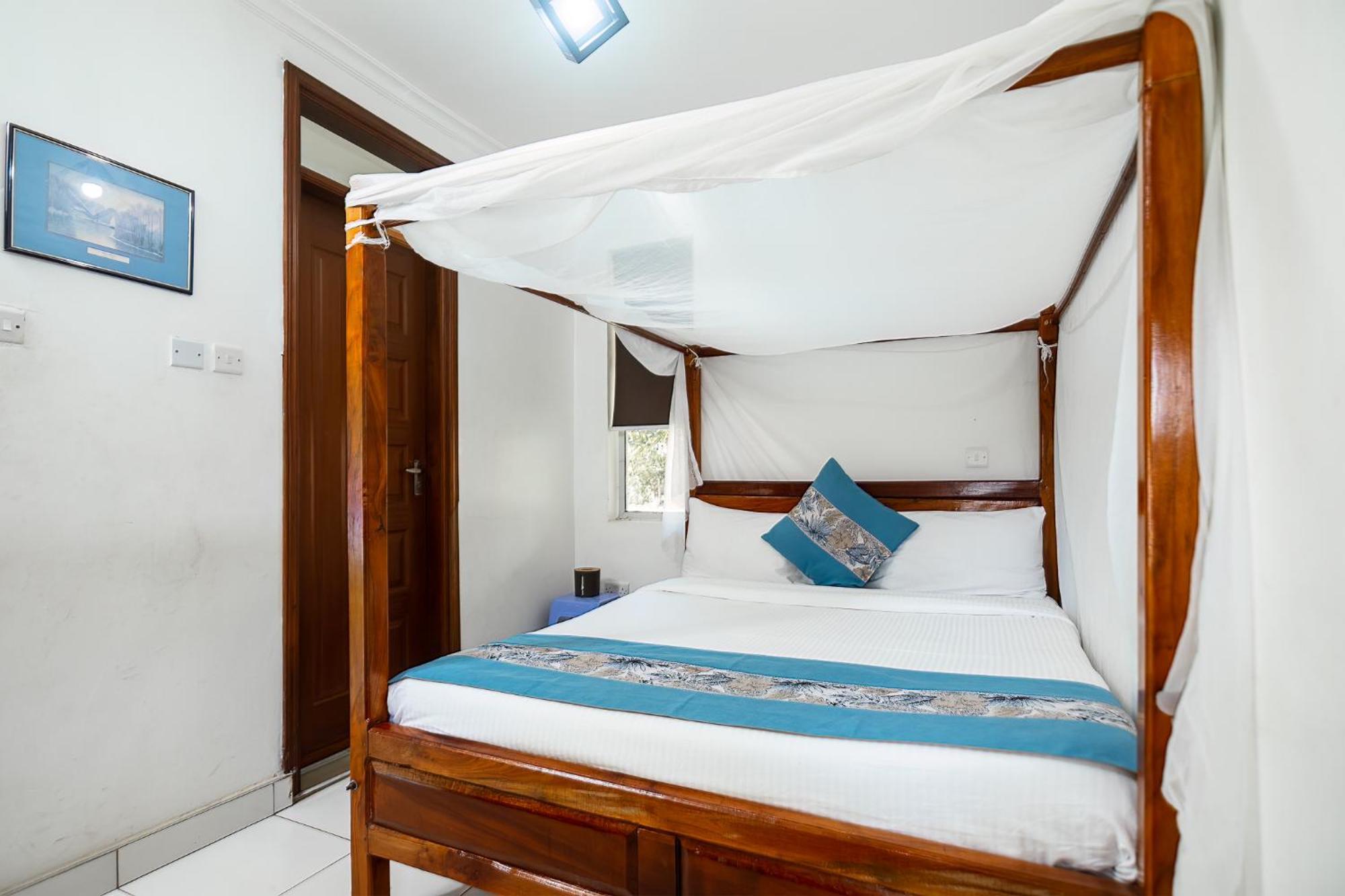 Harry'S Kisumu Oasis Aparthotel ภายนอก รูปภาพ